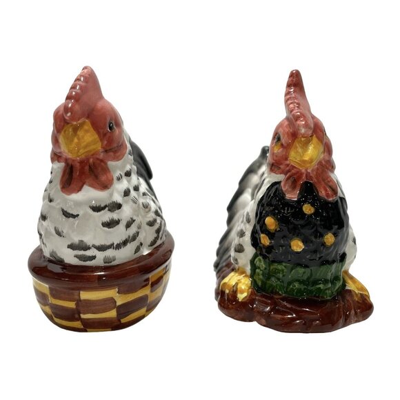 Vintage 1990s French Country Monte Carlo Las Vegas Split Tail Hen Rooster Shaker - Picture 3 of 13